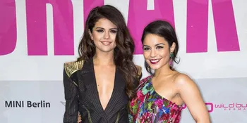 Vanessa Hudgens - Selena Gomez Curhat Pengalaman Jadi Gadis Nakal