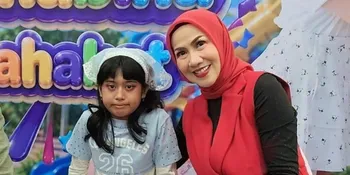 Vania Athabina Rilis Single 'Sahabat', Venna Melinda Beberkan Totalitas Sang Putri Jalani Dunia Musik