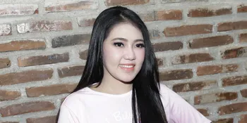 Via Vallen Siap Berangkat ke Rusia Meski Sedih Karena Sang Idola Kalah