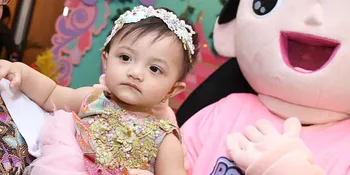 [VIDEO] Arsy Minta Tempe ke Anang, Bikin Gemas Pakai Kuncir Dua