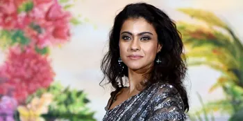Video Detik-Detik Kajol Terpeleset Ketika Jalan di Mall Viral di India