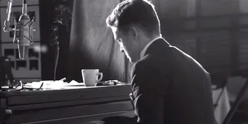 [Video] Justin Timberlake Tebar Pesona di 'Suit &#38; Tie'