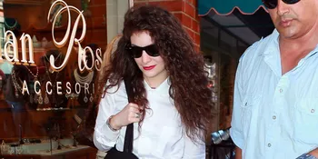[Video] Keramahan Lorde Ini Bikin Fans Makin Jatuh Hati