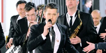 [Video] Michael Buble Bahagia di Klip 'You Make Me Feel So Young'