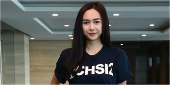 [Video] OMG! Aura Kasih Serang 'Rumah Mantan' Pakai Pistol