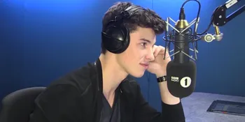 VIDEO: Shawn Mendes Nyanyi 'Stitches' Dalam Versi Gokil!