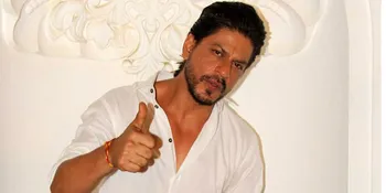 [Video] Wajib Tonton! Kado Paling Spesial Dari Fans Buat SRK
