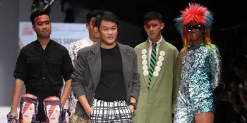 Vidi Aldiano Hingga Aming Bergaya Ala David Bowie di JFW 2017