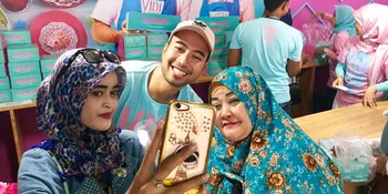 Vidi Aldiano Ingin Kue Jualannya Jadi Oleh-Oleh Khas Surabaya