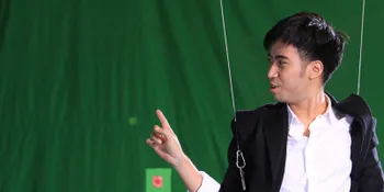 Vidi Aldiano Pakai Sling di Video Klip Anyar