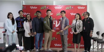 Vidio Beri Penghargaan Sinetron Lokadrama 'LARA ATI 2' Sebagai &#8220;Vidio Sinetron Berbahasa Daerah Pertama Yang Telah Ditonton 10 Juta Kali&#8221;