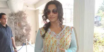 Vidya Balan Bantah Rumor Kehamilannya
