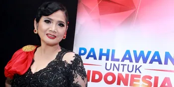 Vina Panduwinata Sebut Pahlawan Orang Yang Bermanfaat Bagi Sesama