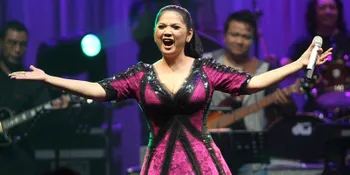 Vina Panduwinata Senang Nyanyi di Malam Tahun Baru