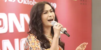 Virus Corona Merebak, Iis Dahlia Jadi Cerewet Kepada Suami dan Anak