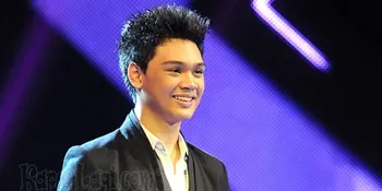Viva La Vida, Mikha Angelo Disandingkan The Beatles