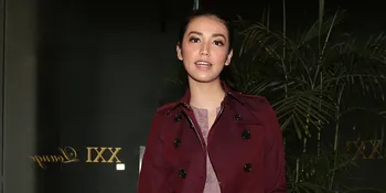 'WA'ALAIKUMUSSALAM PARIS', Velove Vexia Disuruh Hitamkan Badan