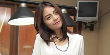 Wajah Jerawatan, Tiwi T2 Jalani Facial Diamond