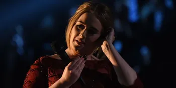 Walau Tampil Buruk Di Grammy, Penjualan Album Adele Malah Meroket