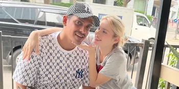 Wujud Syukur Kehamilan Istri dan Viralnya Lagu 'Mister Lova Lova', Robby Shine &#38; Nastasya Shine Berbagi di Bulan Ramadan