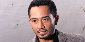 Yama Carlos Kendarai Mobil Harga 12 Miliar di Film Terbaru