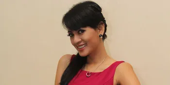 Yeyen Lidya Siapkan Debut Single Solo