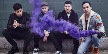 'Young And Menace', Single Baru Fall Out Boy Dengan Vibe EDM!