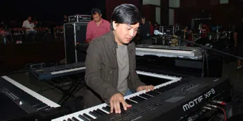 Yovie Widianto Boyong Teman-Teman ke Yogyakarta