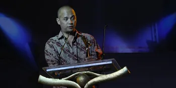 Yudi Datau Dedikasikan Piala Citra Untuk Keluarga