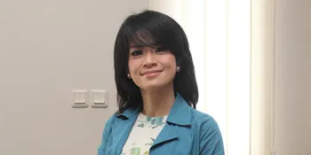 Yulia Rachman Mantap Berhijab