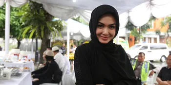 Yuni Shara Akan Berhijab Setelah Benahi Lisan dan Sikap
