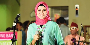Zee Zee Shahab: Si Yayu ke Pasar Beli Pete, Dirgahayu Kota Jakarte!