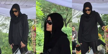 7 Potret Mita The Virgin Akui Hidupnya Kosong Tanpa Sang Ibu, Sudah Tak Punya Siapa-siapa Lagi