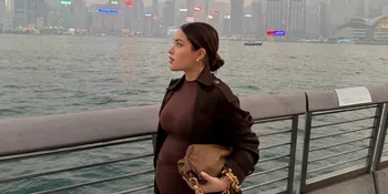 7 Potret Nicole Parham Liburan di Hong Kong, Pamer Baby Bump yang Makin Besar