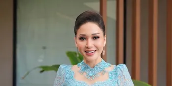 7 Potret Orang Tua Maia Estianty Rayakan Anniversary Pernikahan ke-61, Anak Cucu Kumpul