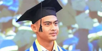 7 Potret Pratama Arhan Wisuda Sarjana, Sosok Kekasih Ikut Temani