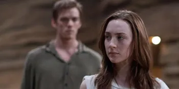 Cuplikan Film THE HOST Ada di Sini