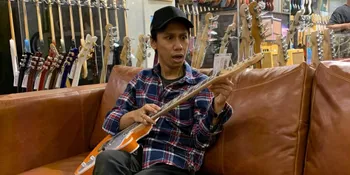 Eross Sheila On 7 Bongkar Rahasia Pertama Kali Belajar Gitar Pakai Lagu Skid Row Sejak Tahun 93!