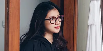 Fita Anggriani, Tetap Tampil Cantik dan Modis Dalam Masa Hamil