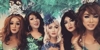 FOTO: Anggota Golden Boys Bobby Tince yang Glamor Aslinya Macho