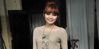  [FOTO] Fakhrul Razi Masuk Rumah Sakit, Rina Nose Setia Menemani 