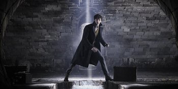 Foto-Foto 'FANTASTIC BEASTS 2', Ada Jude Law Perankan Dumbledore