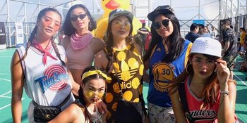 FOTO: Liburan Seru Maria Selena Bersama Gengnya di Kapal Pesiar