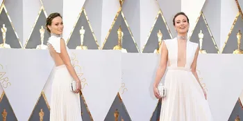 FOTO: Pamer Belahan Dada, Gaun Olivia Wilde Ini Bikin Gagal Fokus