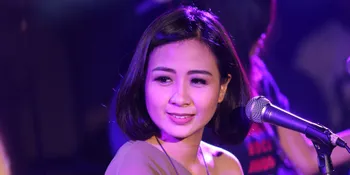 FOTO: Pilih Paris - Amsterdam, 'Demi Kita' Astrid Bikin Penasaran