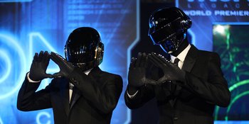 [FOTO] Terungkap! Ternyata Ini Wajah Daft Punk Bila Tanpa Topeng