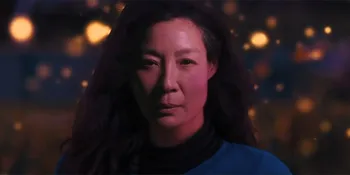 Ini Dia 6 Potret Michelle Yeoh Di Film Aksi Terbarunya 'EVERYTHING EVERYWHERE ALL AT ONCE'