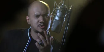 Jadi Cowok Emosional, Husein Alatas 'Menangis Tanpa Air Mata'