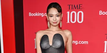 Jennie BLACKPINK di Red Carpet TIME100 Gala 2026, Curi Perhatian dengan Penampilan Bold