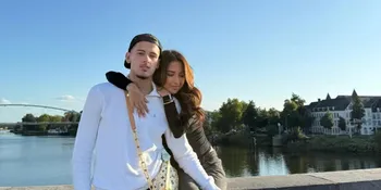 Prewedding Jennifer Coppen dan Justin Hubner di Paris, Eiffel Jadi Background